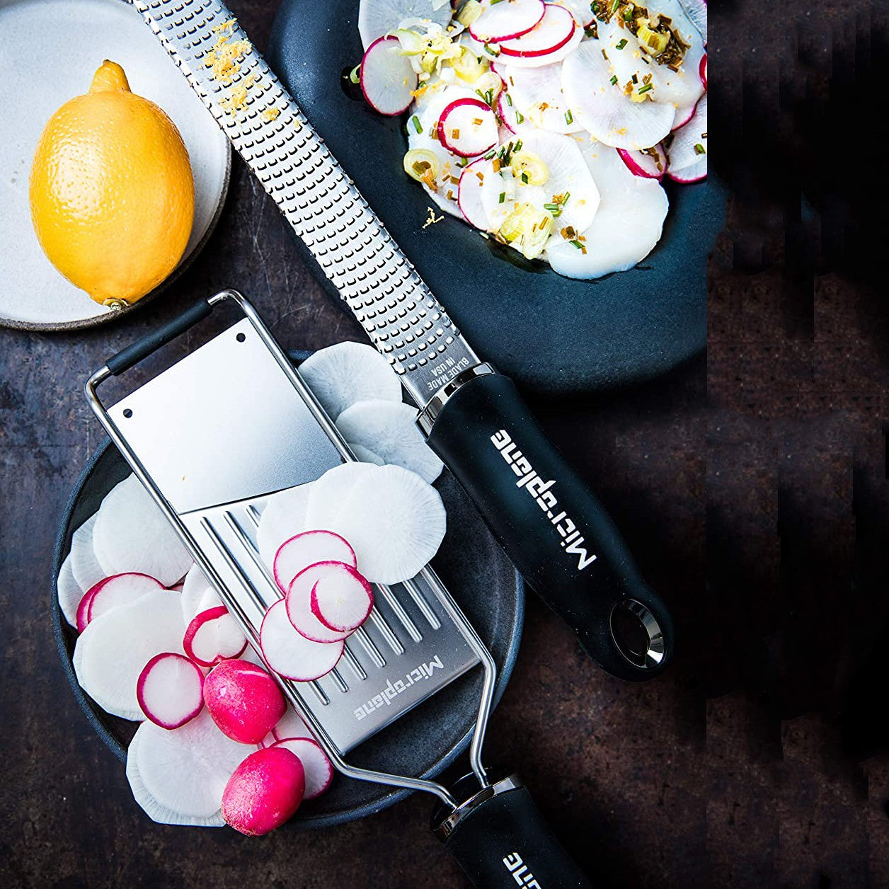 Microplane Gourmetreiben-Set mit Schutzhandschuh - 2 Reiben plus Handschuh Geschenkset