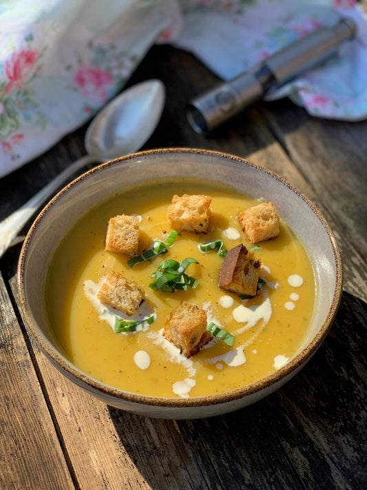 Kartoffelsuppe mit getrocknetem Bärlauch
